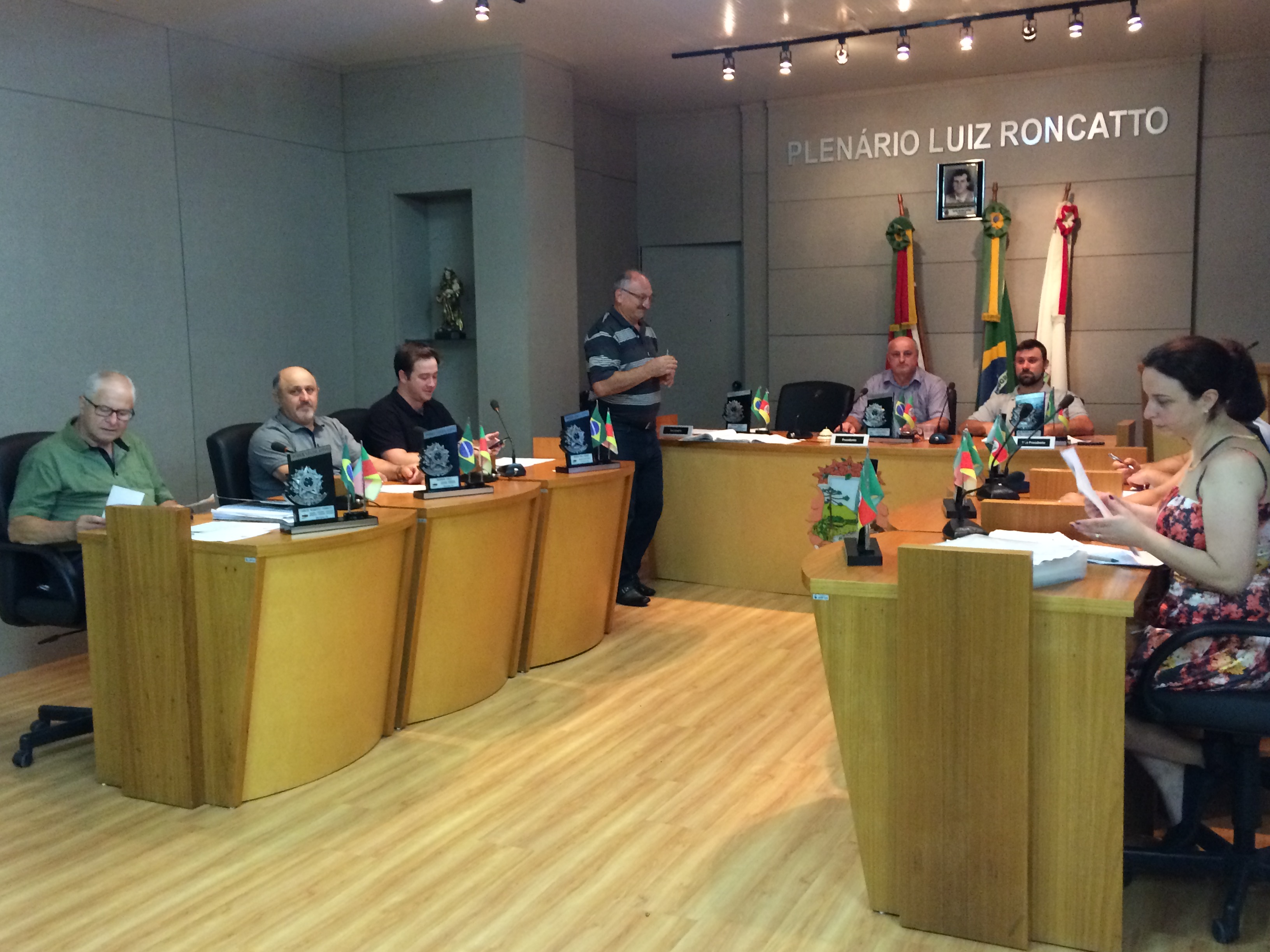 Câmara volta do recesso nesta segunda-feira