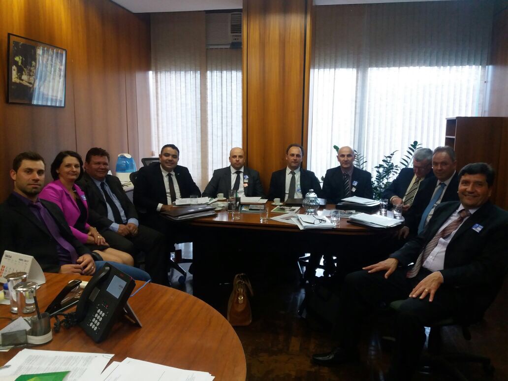 Vereadores e Prefeito Municipal viajam a Brasília